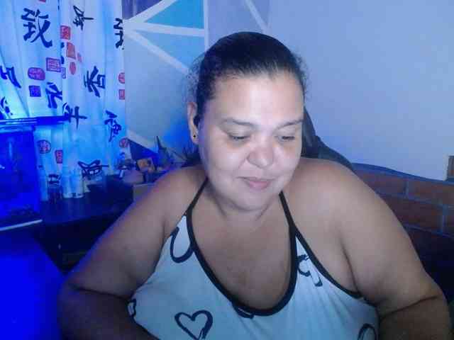 beautifulchubbyqueen webcam