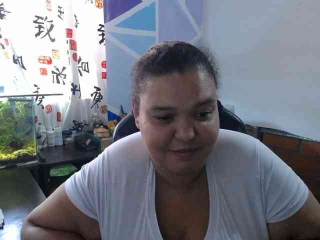 beautifulchubbyqueen webcam