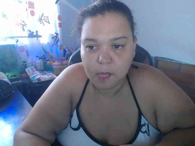beautifulchubbyqueen webcam