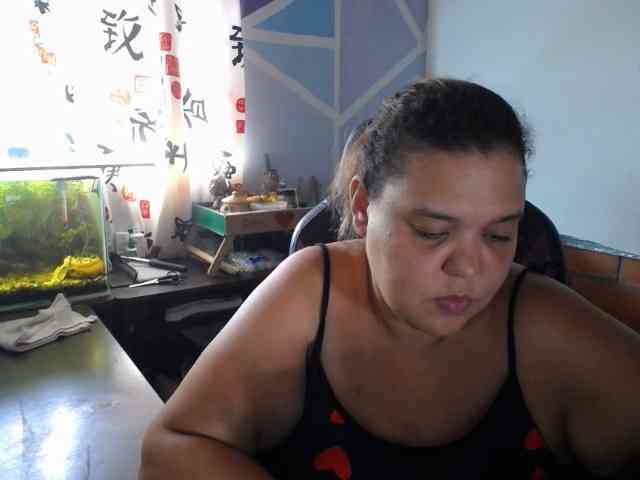 beautifulchubbyqueen webcam