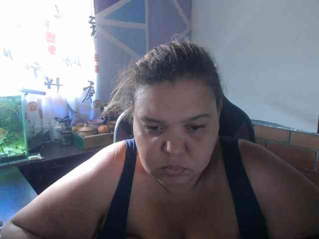 beautifulchubbyqueen webcam