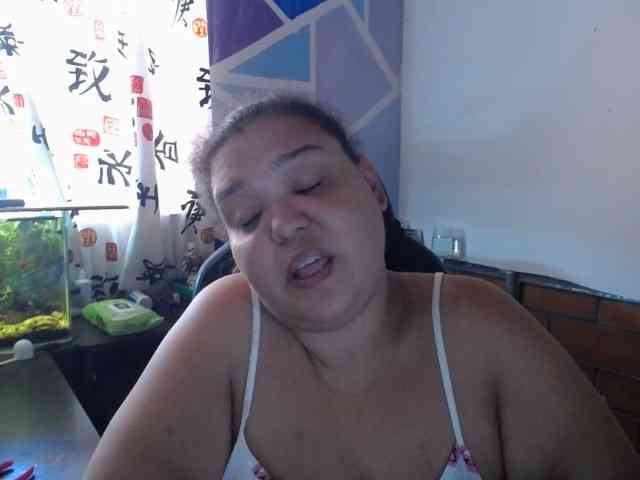 beautifulchubbyqueen webcam