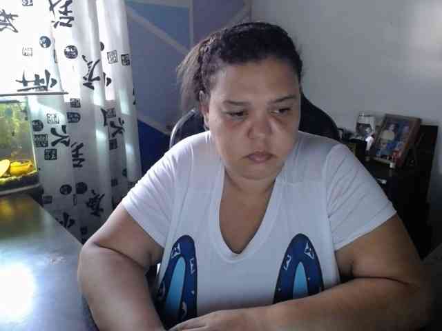 beautifulchubbyqueen webcam
