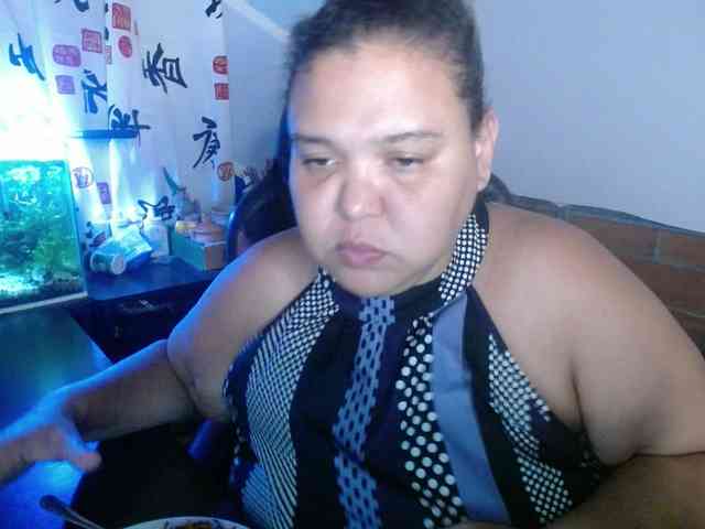beautifulchubbyqueen webcam