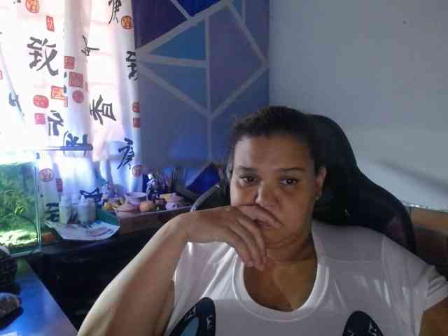 beautifulchubbyqueen webcam