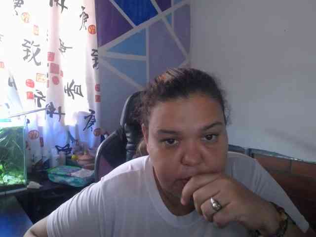 beautifulchubbyqueen webcam
