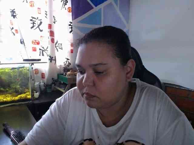 beautifulchubbyqueen webcam