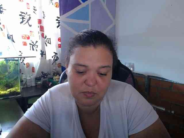 beautifulchubbyqueen webcam