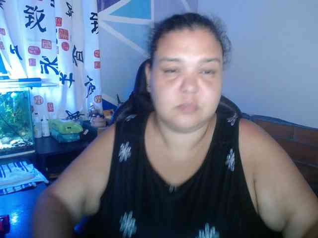 beautifulchubbyqueen webcam