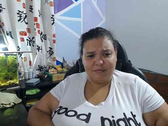 beautifulchubbyqueen webcam