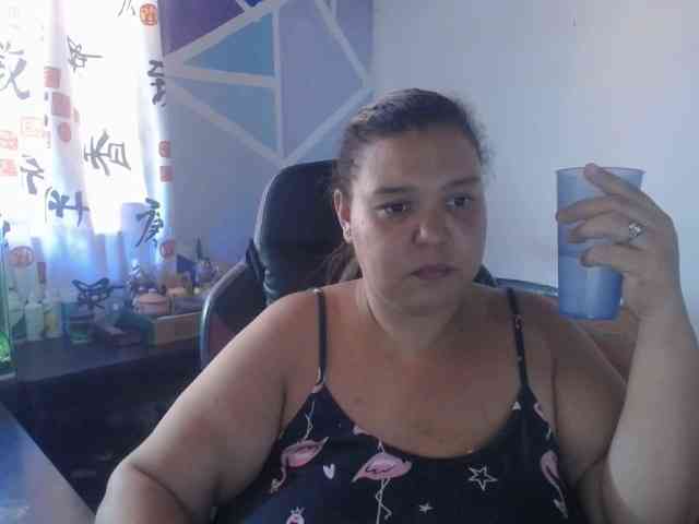 beautifulchubbyqueen webcam