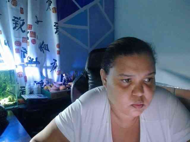 beautifulchubbyqueen webcam