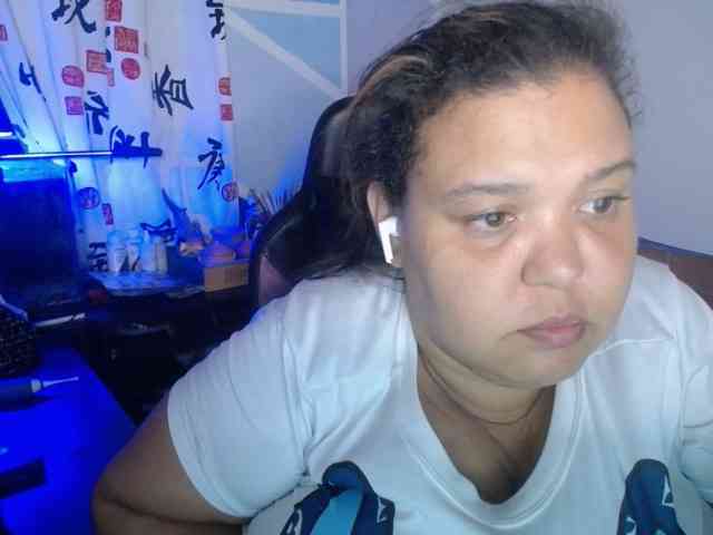 beautifulchubbyqueen webcam