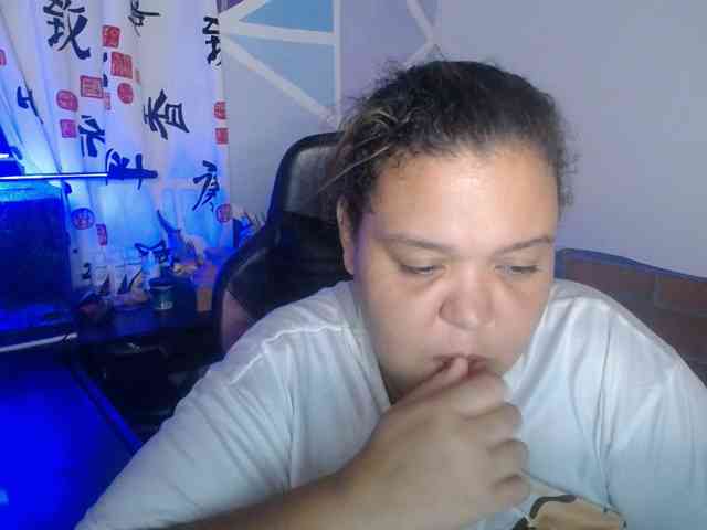 beautifulchubbyqueen webcam
