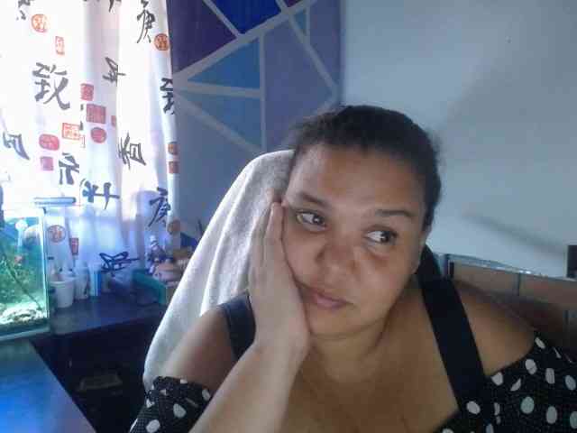 beautifulchubbyqueen webcam