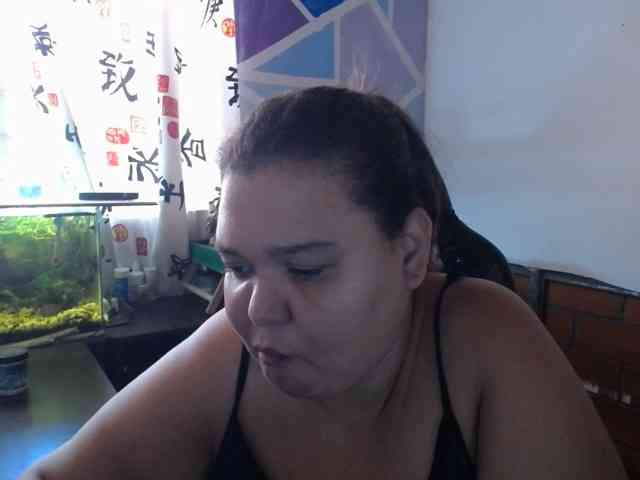 beautifulchubbyqueen webcam