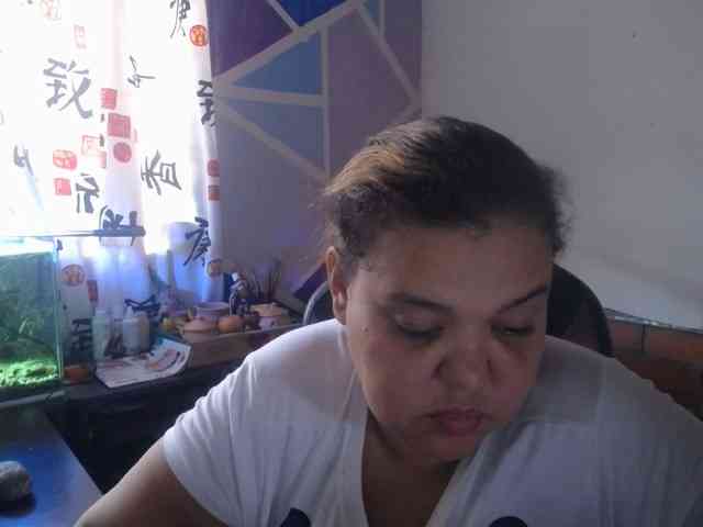 beautifulchubbyqueen webcam
