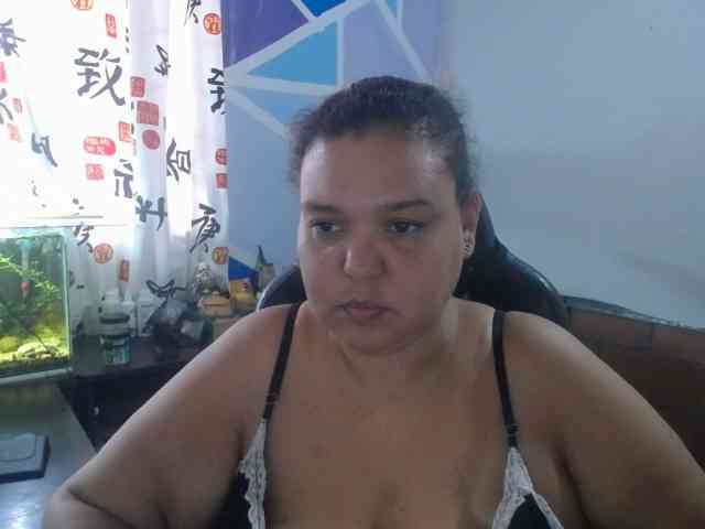 beautifulchubbyqueen webcam