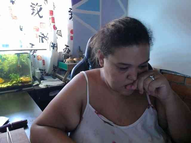 beautifulchubbyqueen webcam