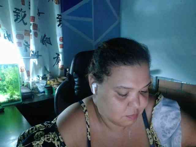 beautifulchubbyqueen webcam