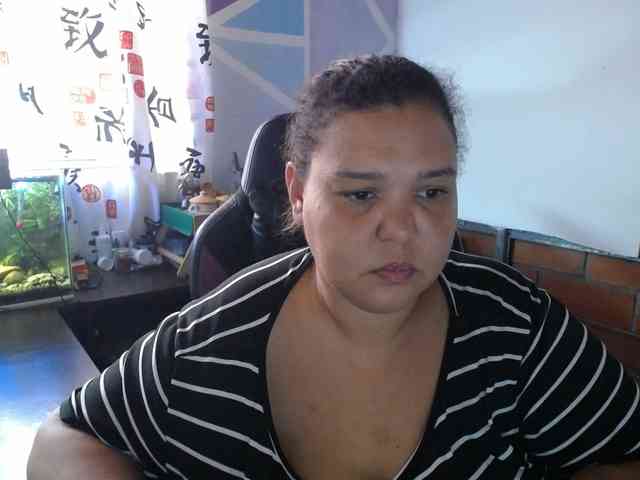 beautifulchubbyqueen webcam