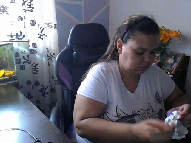 beautifulchubbyqueen webcam
