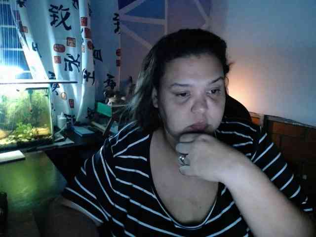beautifulchubbyqueen webcam