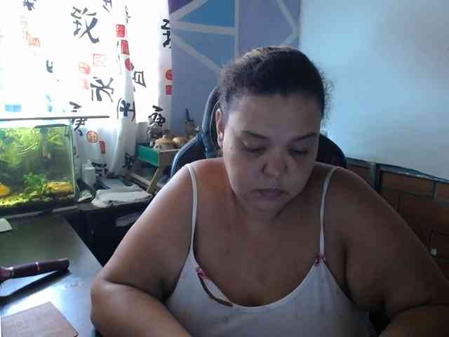 beautifulchubbyqueen webcam