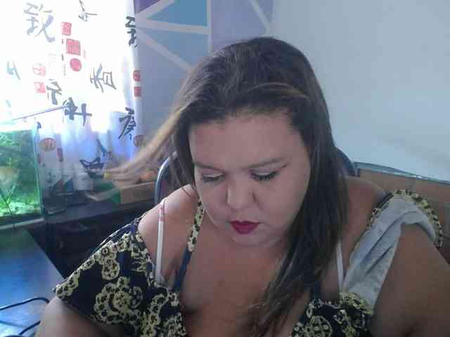 beautifulchubbyqueen webcam