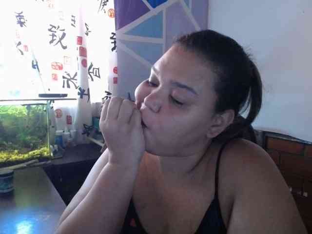beautifulchubbyqueen webcam