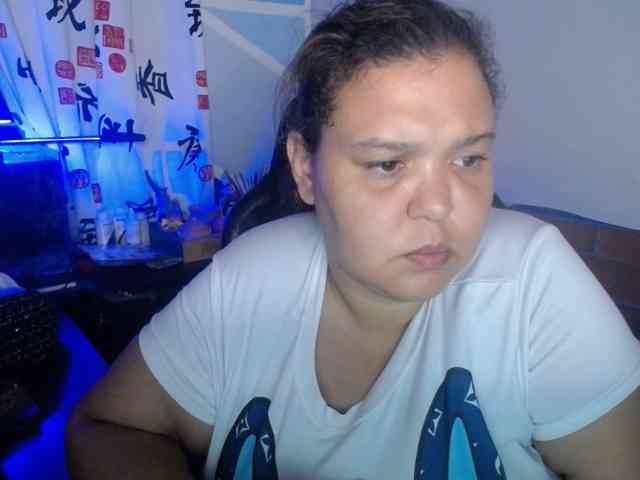 beautifulchubbyqueen webcam