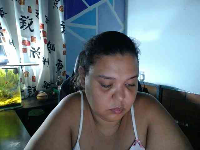 beautifulchubbyqueen webcam