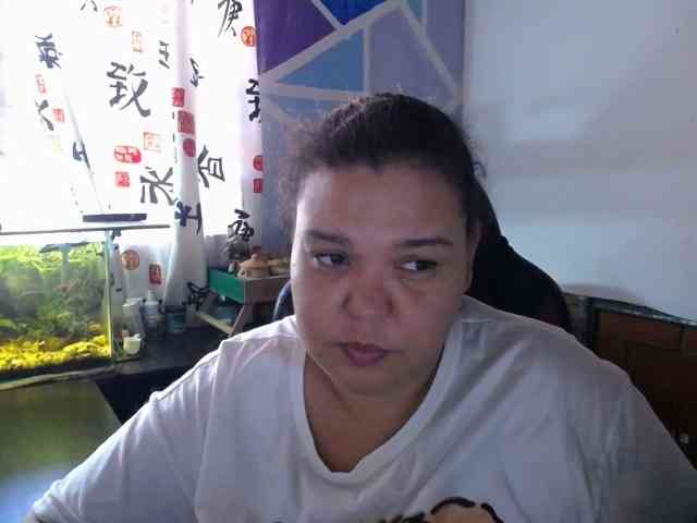beautifulchubbyqueen webcam