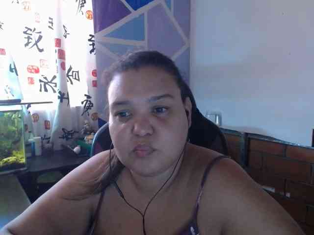 beautifulchubbyqueen webcam