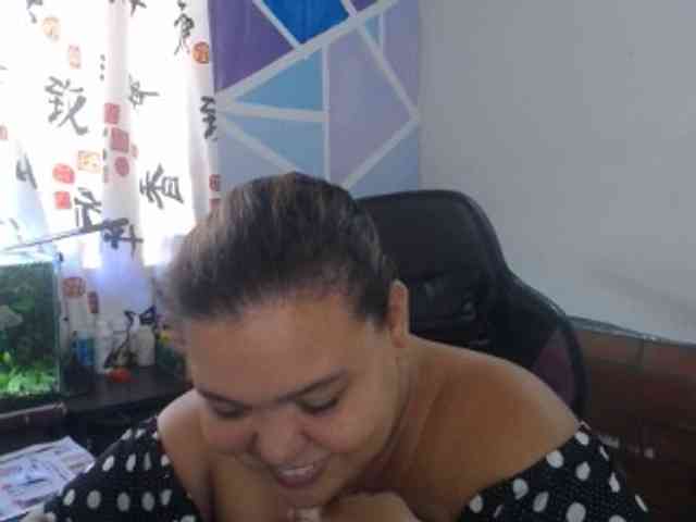beautifulchubbyqueen webcam