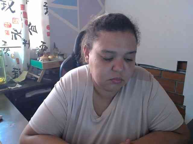beautifulchubbyqueen webcam