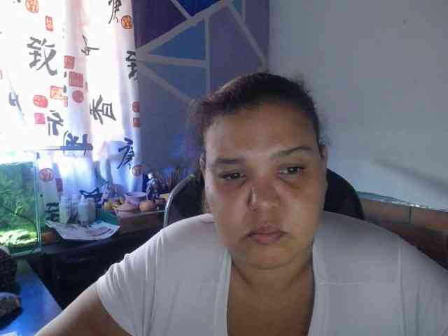 beautifulchubbyqueen webcam