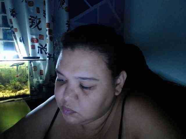 beautifulchubbyqueen webcam