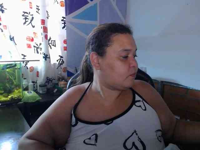 beautifulchubbyqueen webcam