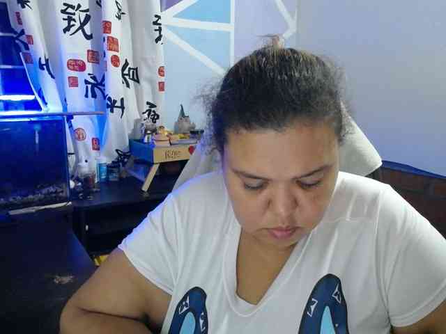 beautifulchubbyqueen webcam