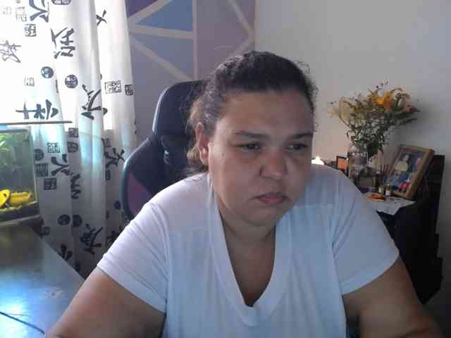beautifulchubbyqueen webcam