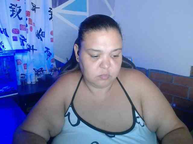 beautifulchubbyqueen webcam