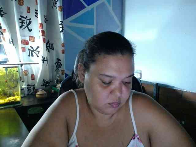 beautifulchubbyqueen webcam