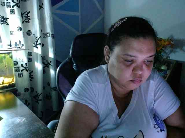 beautifulchubbyqueen webcam
