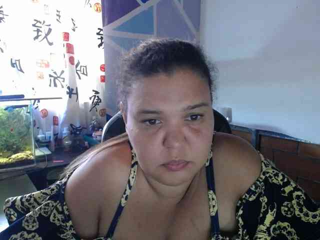 beautifulchubbyqueen webcam