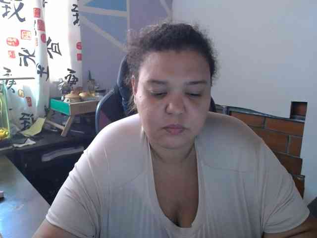 Modelo: beautifulchubbyqueen