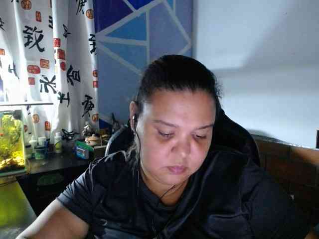 beautifulchubbyqueen webcam