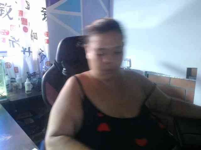 beautifulchubbyqueen webcam