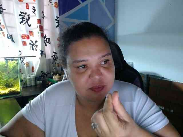 beautifulchubbyqueen webcam