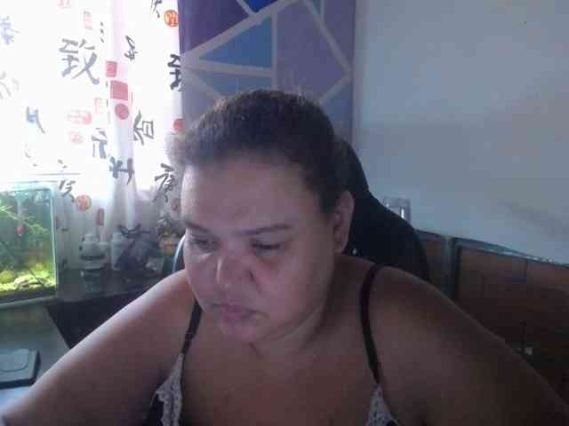 beautifulchubbyqueen webcam